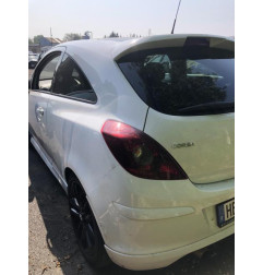 Feu arriere principal gauche (feux) OPEL CORSA D Photo n°7