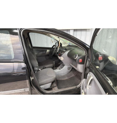 Pare choc arriere PEUGEOT 107 Photo n°4