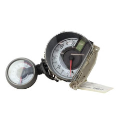 Compteur PEUGEOT 107 Photo n°1