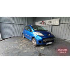 Porte avant droit PEUGEOT 107 Photo n°12