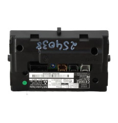 Ecran GPS RENAULT CLIO 4 Photo n°3