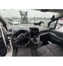 Attache ceinture avant gauche CITROEN BERLINGO 3 M Photo n°20