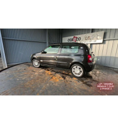 Pare choc arriere RENAULT CLIO 2 Photo n°7