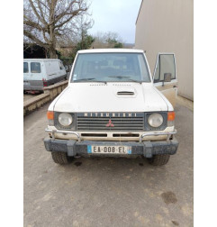 Planche de bord complete MITSUBISHI PAJERO 1 Photo n°10