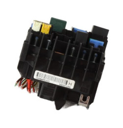 Boitier servitude moteur (BSM) AUDI Q2 Photo n°4