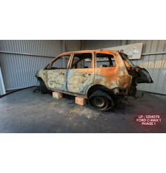 Enjoliveur anti brouillard FORD C-MAX 1 Photo n°8