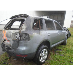 Enjoliveur anti brouillard VOLKSWAGEN TOUAREG 1 Photo n°6