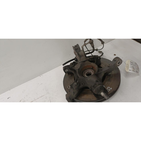 Moyeu avant droit TOYOTA PROACE 3 CITY Photo n°1