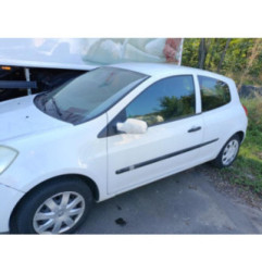 Malle/Hayon arriere RENAULT CLIO 3 Photo n°9