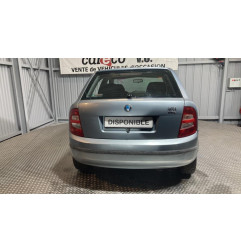 Renfort pare choc arriere (traverse) SKODA FABIA 1 Photo n°7