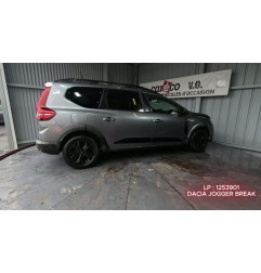 Attache ceinture avant gauche DACIA JOGGER Photo n°9