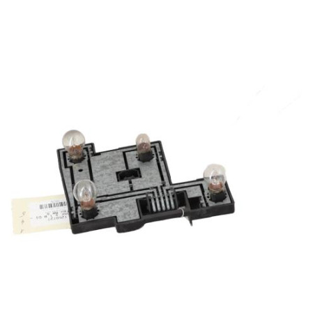 Platine feu arriere gauche MAZDA 121 3