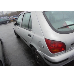 Platine feu arriere gauche MAZDA 121 3 Photo n°4