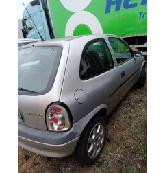 Feu arriere principal droit (feux) OPEL CORSA B Photo n°19