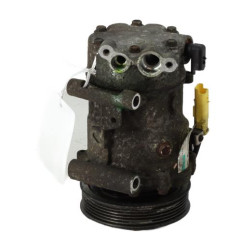 Compresseur clim PEUGEOT 208 1 Photo n°4