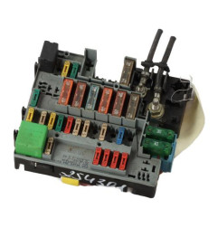 Boitier servitude moteur (BSM) PEUGEOT 206 Photo n°1