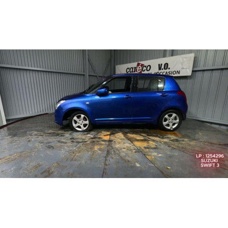 Porte arriere droit SUZUKI SWIFT 3