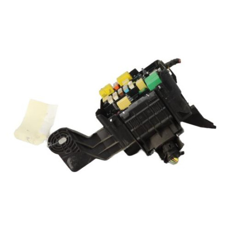 Boitier servitude moteur (BSM) PEUGEOT 208 1