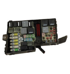 Boitier servitude moteur (BSM) FORD KUGA 1 Photo n°5