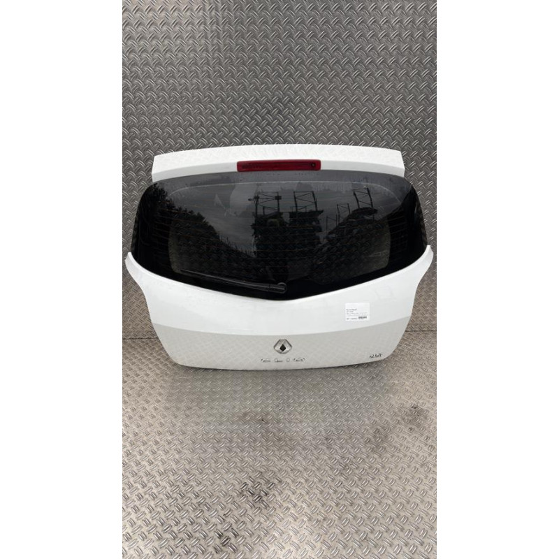Malle/Hayon arriere RENAULT CLIO 3