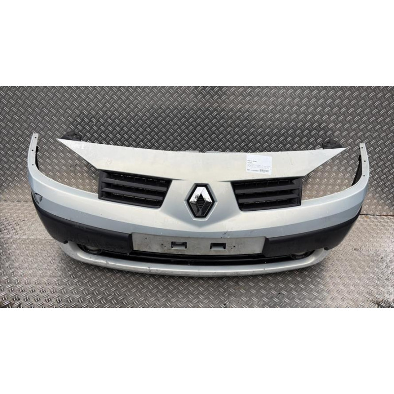 Pare choc avant RENAULT MEGANE 2