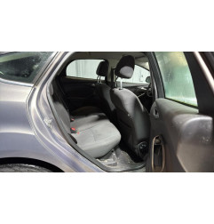 Malle/Hayon arriere FORD FOCUS 3 Photo n°8