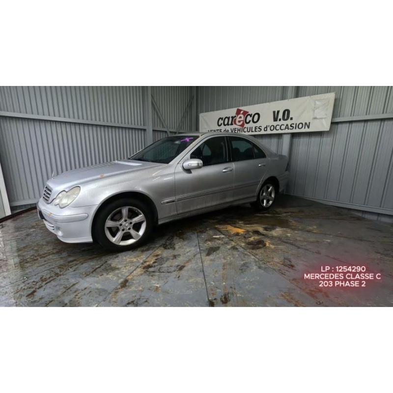 Etrier avant droit (freinage) MERCEDES CLASSE C 203