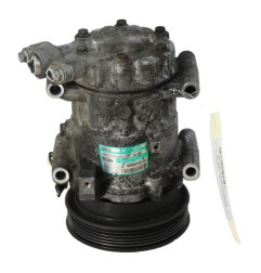 Compresseur clim RENAULT KANGOO 1 Photo n°1