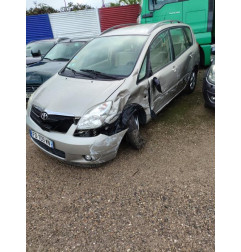 Feu arriere principal droit (feux) TOYOTA COROLLA VERSO 1 Photo n°8