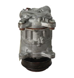 Compresseur clim BMW SERIE 1 F20 Photo n°3