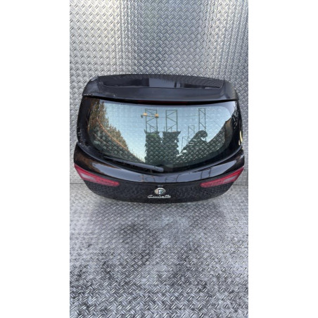 Malle/Hayon arriere ALFA ROMEO GIULIETTA 2