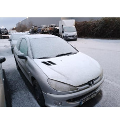 Pare choc arriere PEUGEOT 206 Photo n°8
