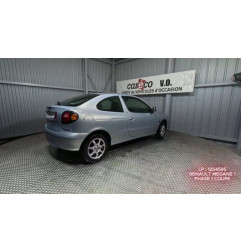 Compteur RENAULT MEGANE 1 Photo n°12