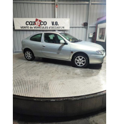 Compteur RENAULT MEGANE 1 Photo n°18