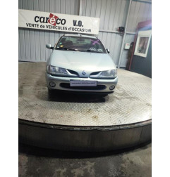 Compteur RENAULT MEGANE 1 Photo n°19