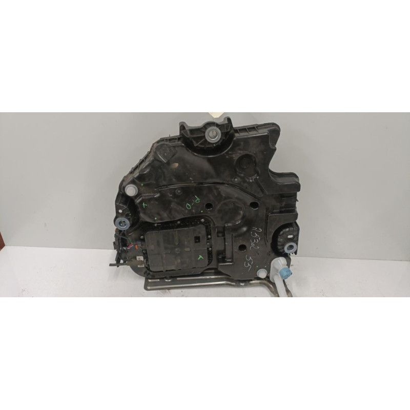 Reservoir AdBlue PEUGEOT 3008 1