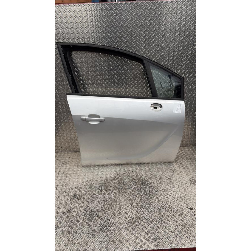 Porte avant droit OPEL MERIVA B