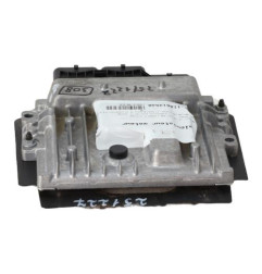 Calculateur moteur PEUGEOT 308 1 Photo n°3