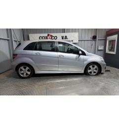 Renfort pare choc avant (traverse) MERCEDES CLASSE B 245 Photo n°11