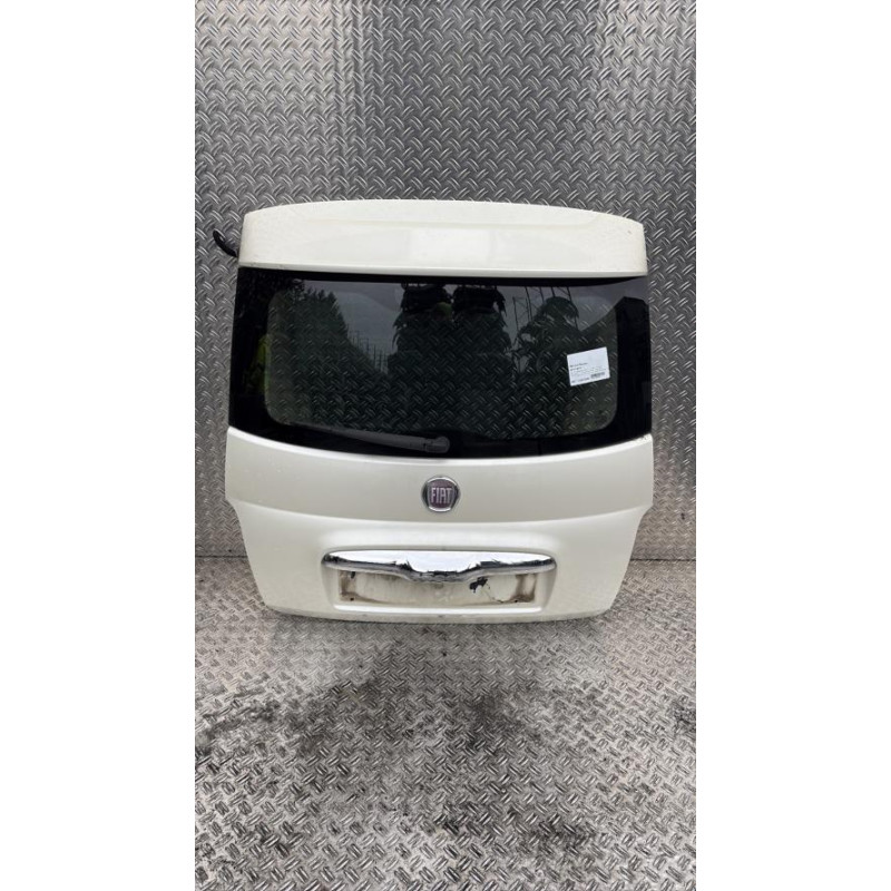 Malle/Hayon arriere FIAT 500 2