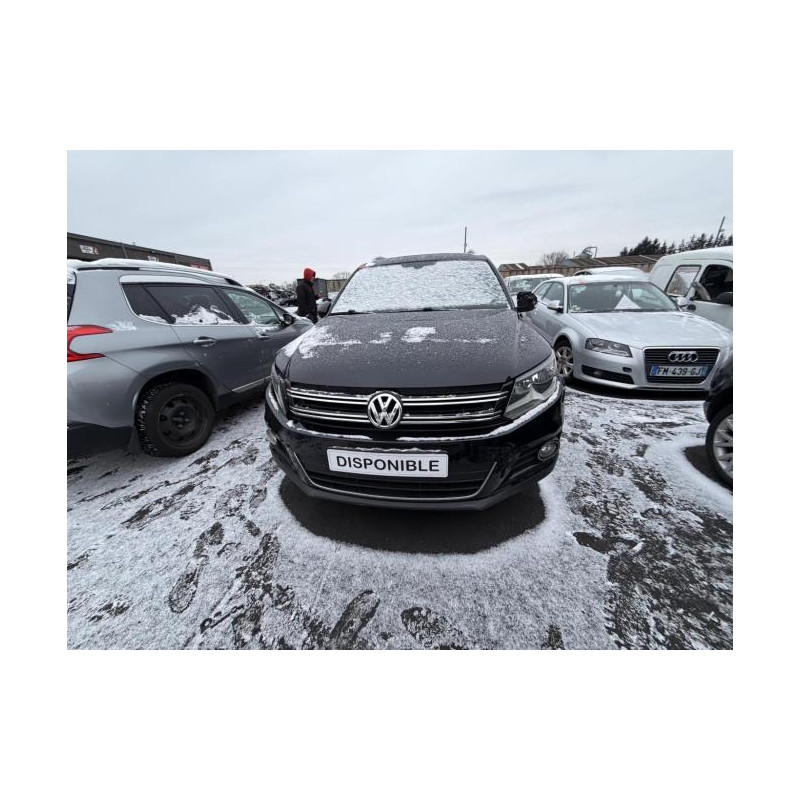 Triangle avant gauche VOLKSWAGEN TIGUAN 1