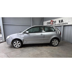 Pare choc arriere VOLKSWAGEN POLO 4 Photo n°6