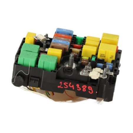 Boitier servitude moteur (BSM) PEUGEOT 308 2 SW Photo n°1