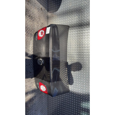 Malle/Hayon arriere VOLKSWAGEN PASSAT 5