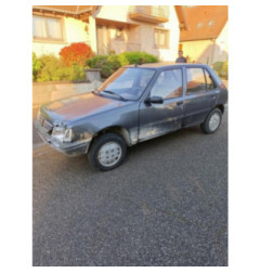 Retroviseur droit PEUGEOT 205 Photo n°8