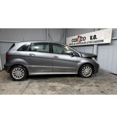 Renfort pare choc arriere (traverse) MERCEDES CLASSE B 245 Photo n°6