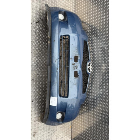 Pare choc avant TOYOTA YARIS 2 Photo n°1