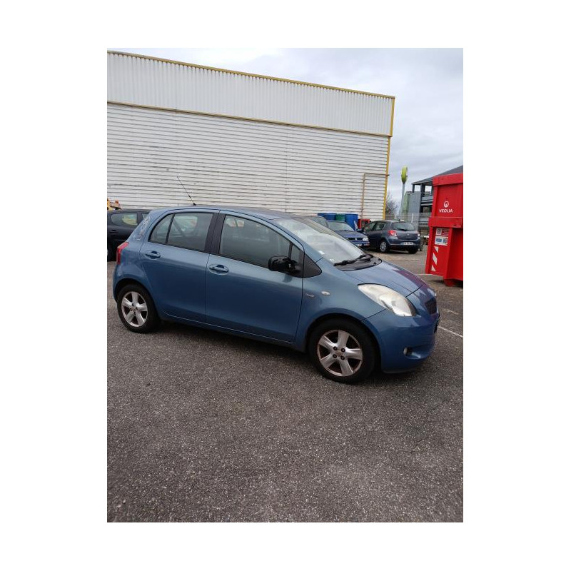 Moteur TOYOTA YARIS 2 Photo n°9