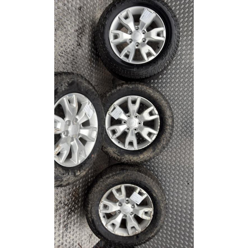 Jeu de 4 jantes  FORD RANGER 4