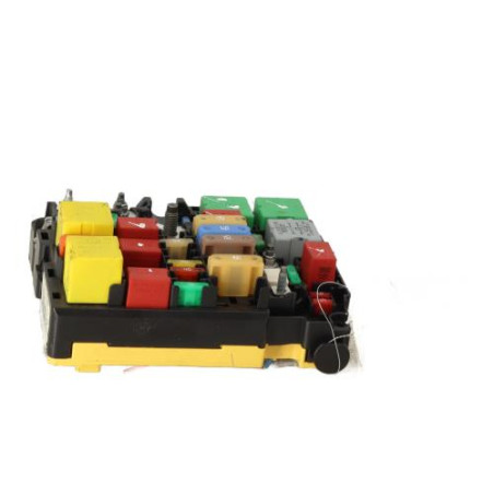 Boitier servitude moteur (BSM) PEUGEOT 208 1